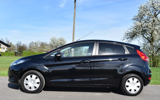 Ford Fiesta cena 21700 przebieg: 159160, rok produkcji 2009 z Łask małe 562